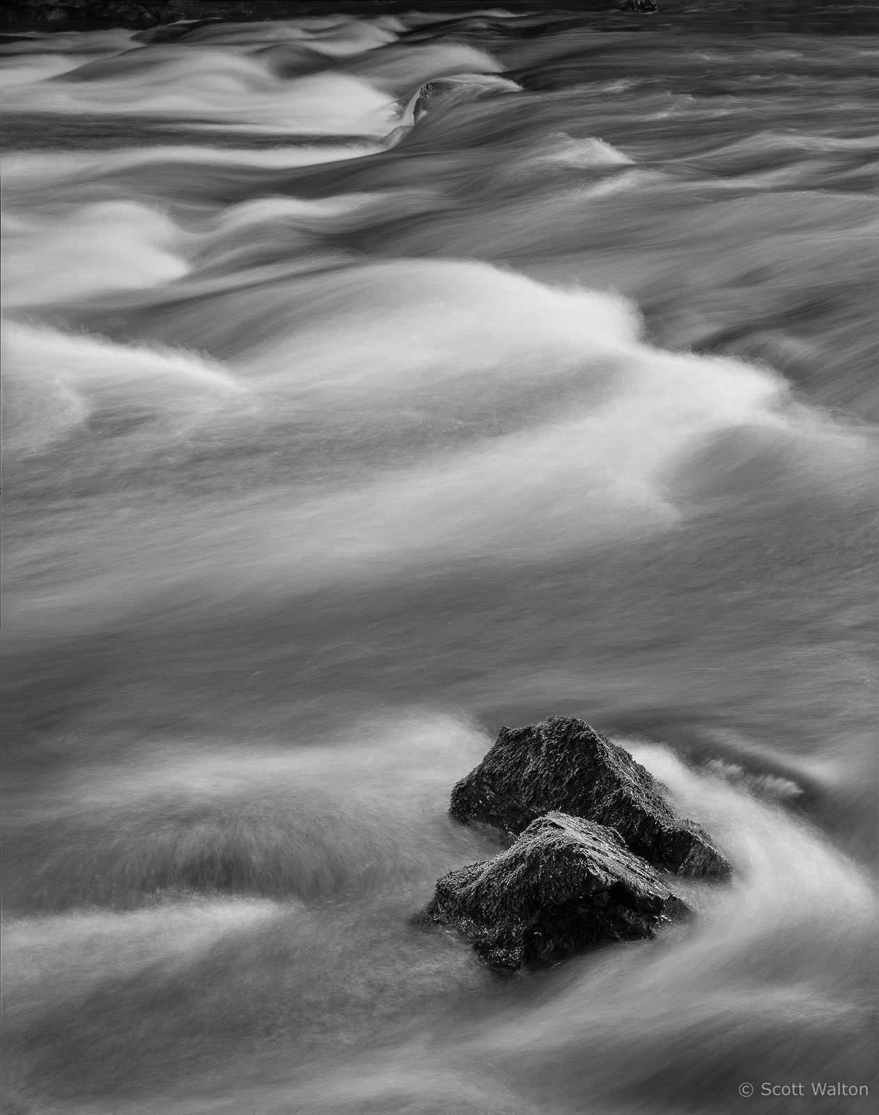 SmokiesOconoluftee-TwinRocks-Rapids-tmax100.jpg