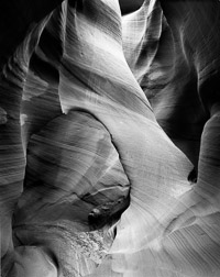Arch, Lower Antelope Canyon, Arizona arch-bw-lower-antelope-canyon-arizona.jpg