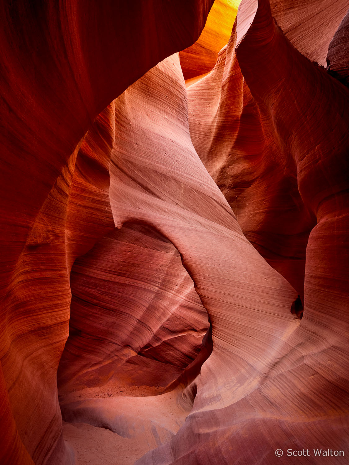 arch-color-lower-antelope-canyon-arizona.jpg