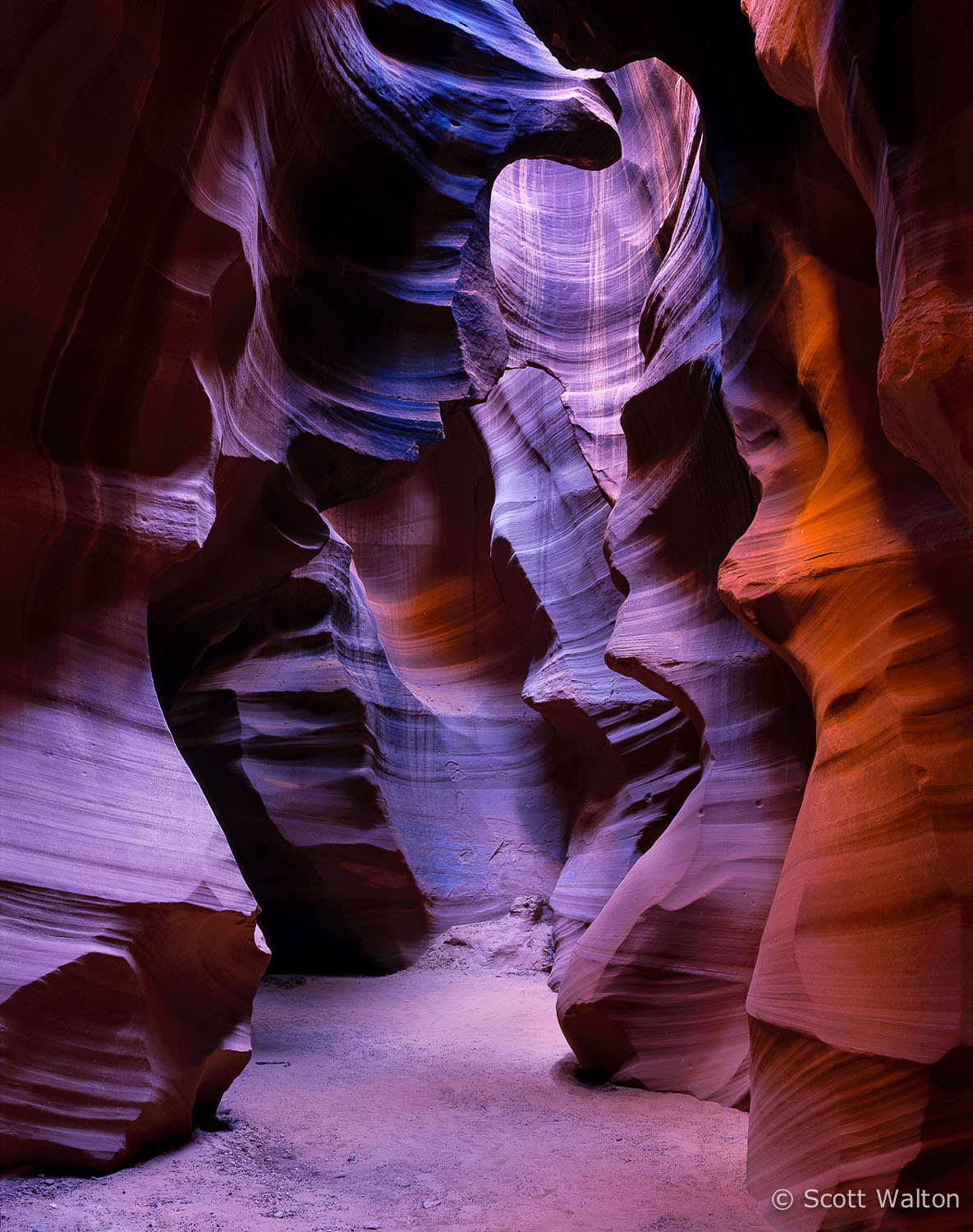 inner-sanctum-main-room-upper-antelope-canyon-arizona.jpg