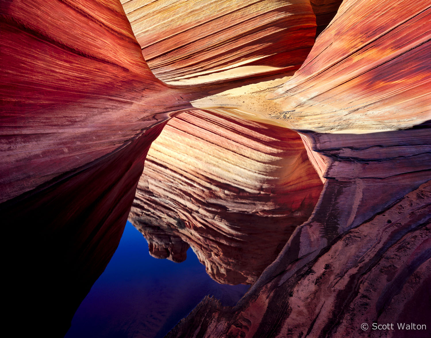 coyote-buttes-reflections-arizona.jpg