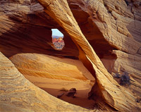 melody-arch-coyote-buttes-arizona.jpg