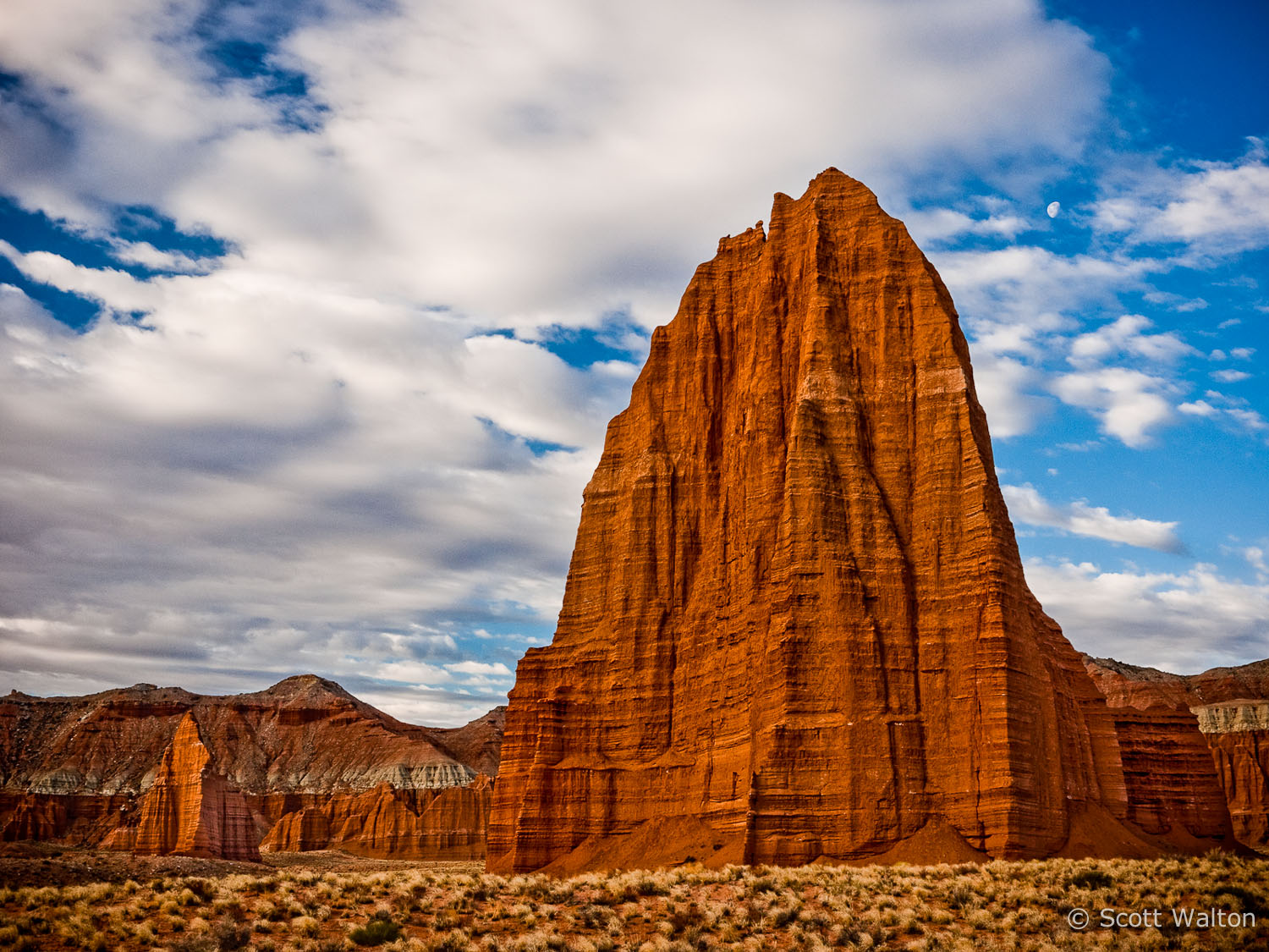 temple-of-the-sun-moon-color1-capitol-reef-national-park-utah.jpg