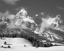 teton-range-winter-grand-teton-national-park-wyoming_v1.jpg