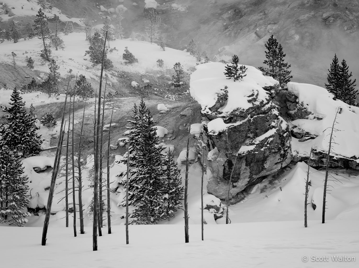 roaring-mountain-snow-yellowstone-national-park-wyoming.jpg