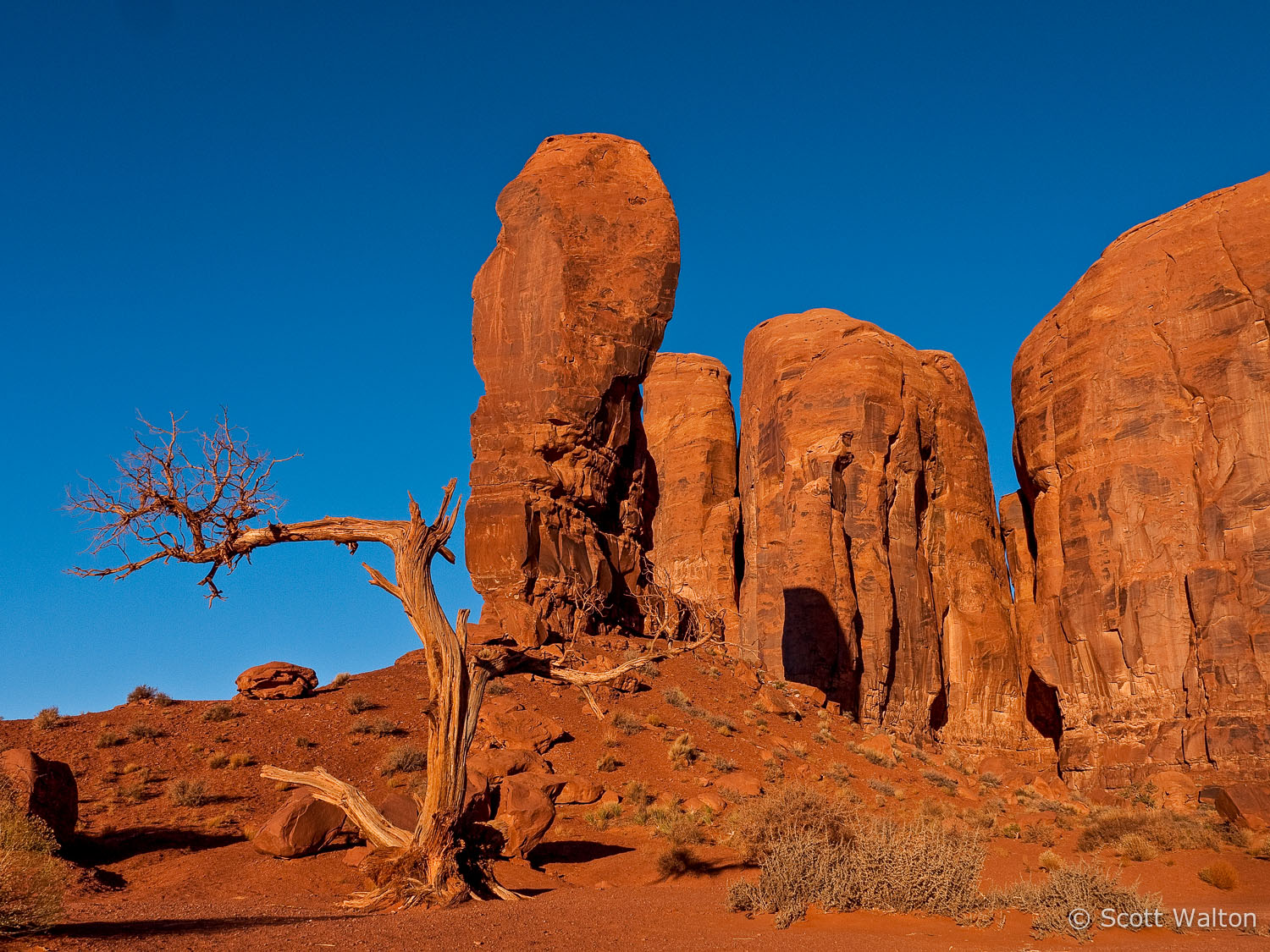 near-north-window-monument-valley-navajo-tribal-park-arizona.jpg