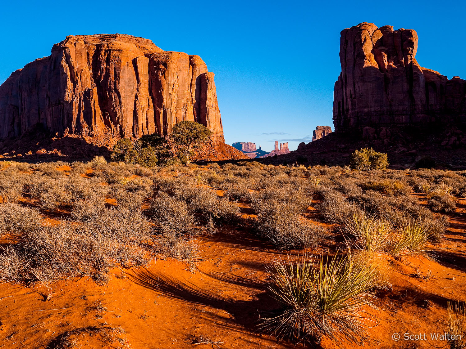 north-window-monument-valley-navajo-tribal-park-arizona.jpg